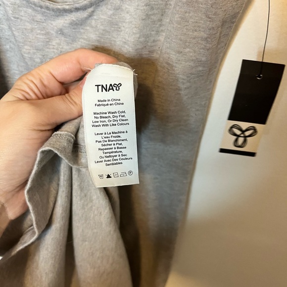 Aritzia TNA dress size small - Picture 5 of 9